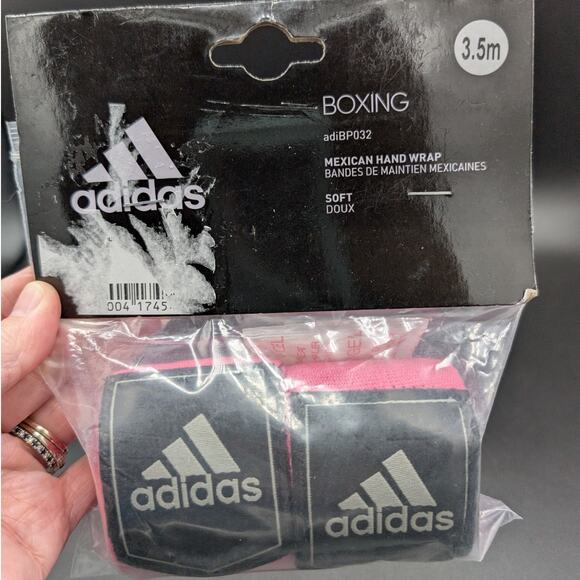 Adidas Boxing Mexican Hand wrap Womens 3.5m Pink Crepe Bandage kickbox Fighter - Picture 1 of 7